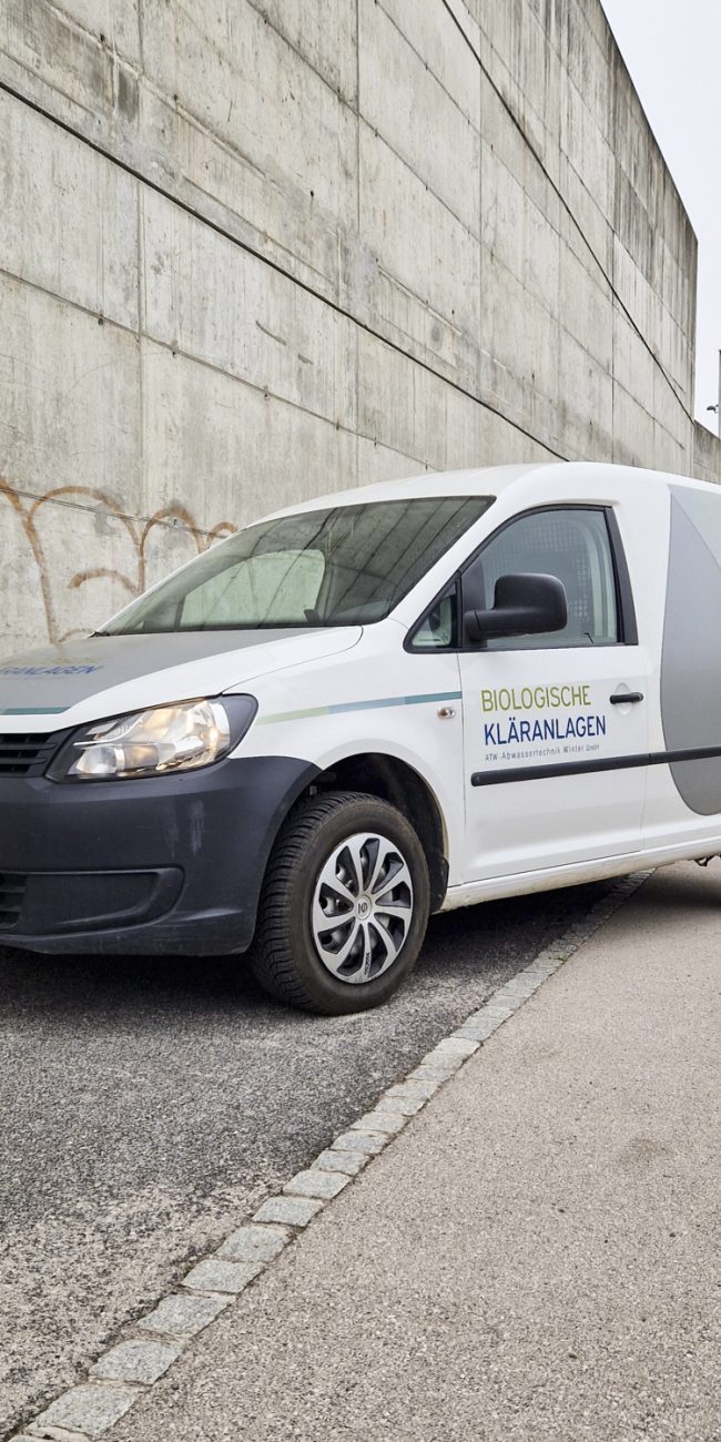 Polepitev dostavnega vozila Volkswagen Caddy za ATW, izvedeno s strani Styxz.