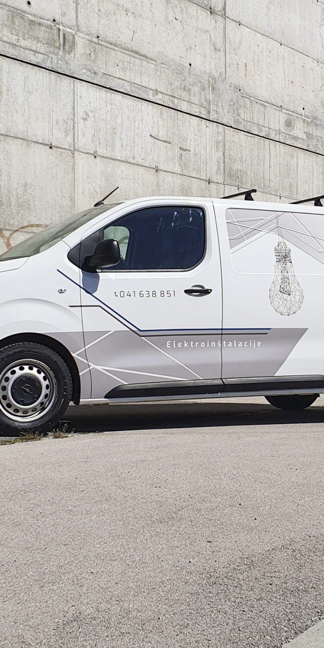 Polepitev dostavnega vozila Opel Vivaro za Elektro Dolinar, izvedeno s strani Styxz.